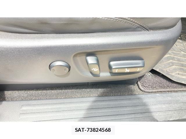 Toyota LAND CRUISER PRADO 2014-02 7562322-9