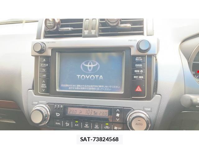 Toyota LAND CRUISER PRADO 2014-02 7562322-12