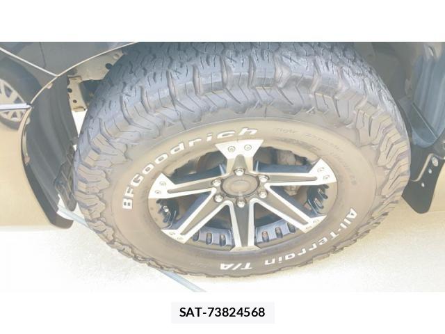 Toyota LAND CRUISER PRADO 2014-02 7562322-4