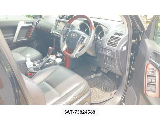 Toyota LAND CRUISER PRADO 2014-02 7562322-6