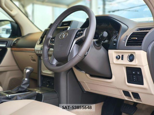 Toyota LAND CRUISER PRADO 2023-06 7562316-11