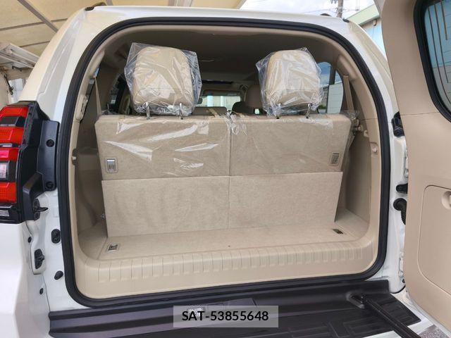 Toyota LAND CRUISER PRADO 2023-06 7562316-6