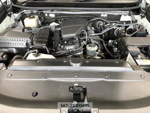 Toyota LAND CRUISER PRADO 2023-04 7562317-17