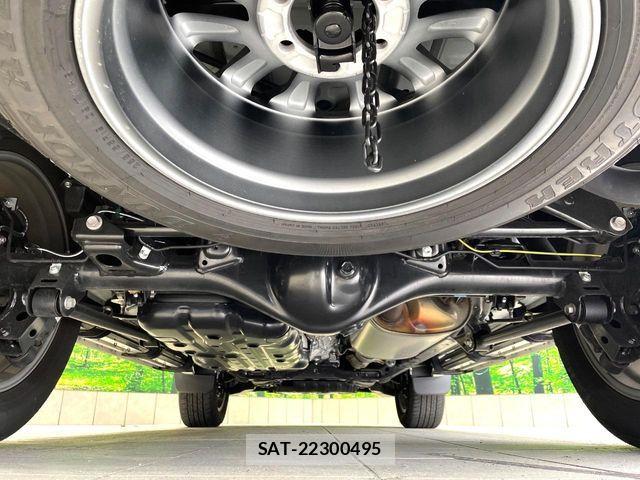 Toyota LAND CRUISER PRADO 2023-04 7562317-18