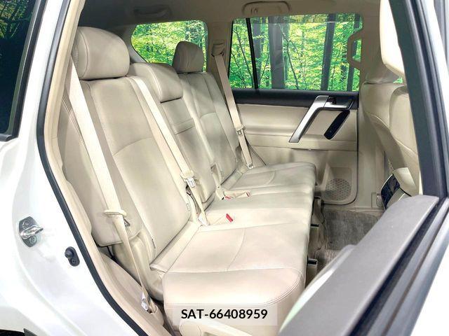 Toyota LAND CRUISER PRADO 2023-03 7562308-11
