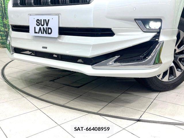 Toyota LAND CRUISER PRADO 2023-03 7562308-2