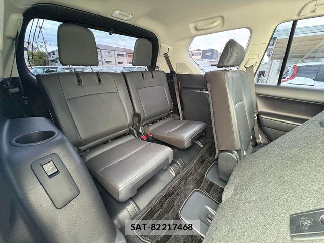 Toyota LAND CRUISER PRADO 2018-02 7617464-5