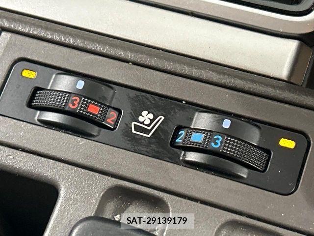 Toyota LAND CRUISER PRADO 2021-07 7617466-6