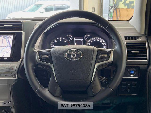 Toyota LAND CRUISER PRADO 2023-11 7617453-11