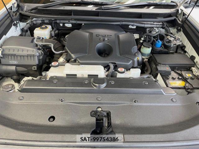 Toyota LAND CRUISER PRADO 2023-11 7617453-18