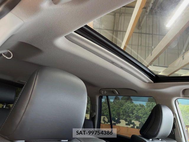Toyota LAND CRUISER PRADO 2023-11 7617453-2