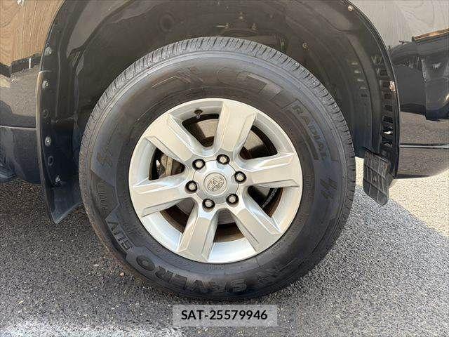 Toyota LAND CRUISER PRADO 2014-04 7617479-28