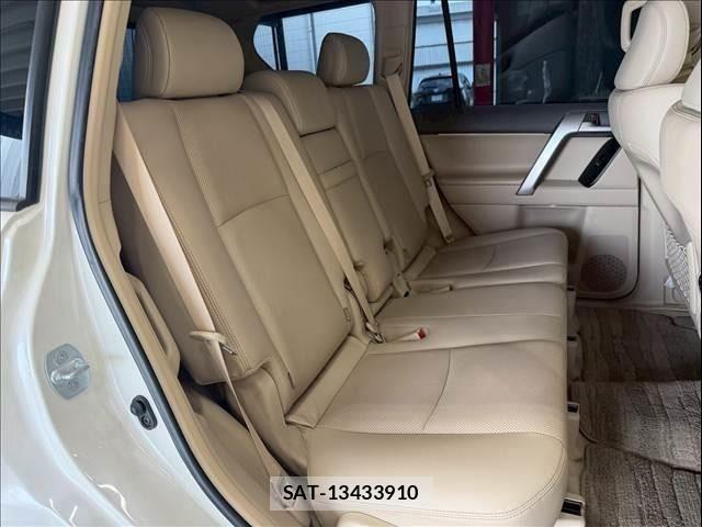 Toyota LAND CRUISER PRADO 2021-07 7617467-9