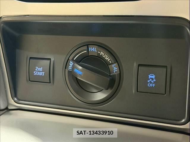Toyota LAND CRUISER PRADO 2021-07 7617467-26