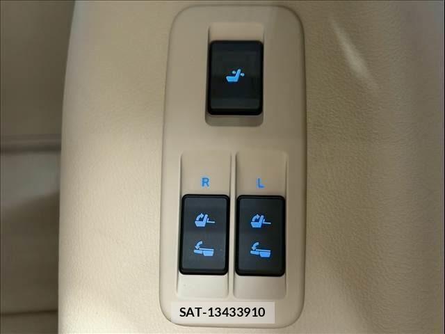 Toyota LAND CRUISER PRADO 2021-07 7617467-27