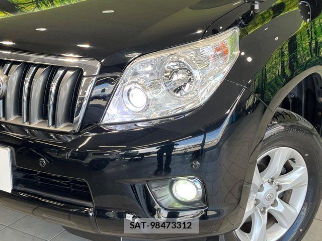 Toyota LAND CRUISER PRADO 2012-10 7617484-11