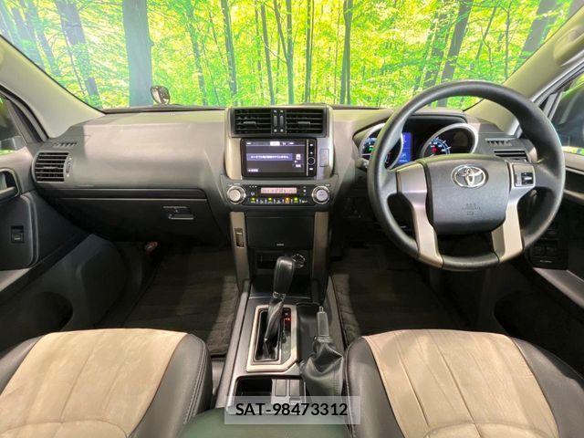 Toyota LAND CRUISER PRADO 2012-10 7617484-1