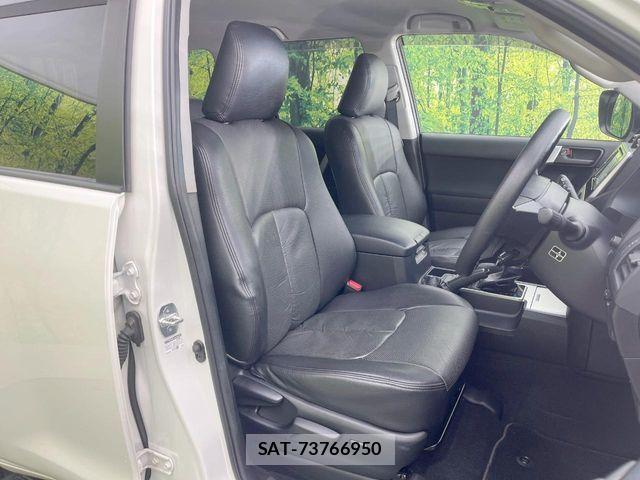 Toyota LAND CRUISER PRADO 2018-03 7617474-7