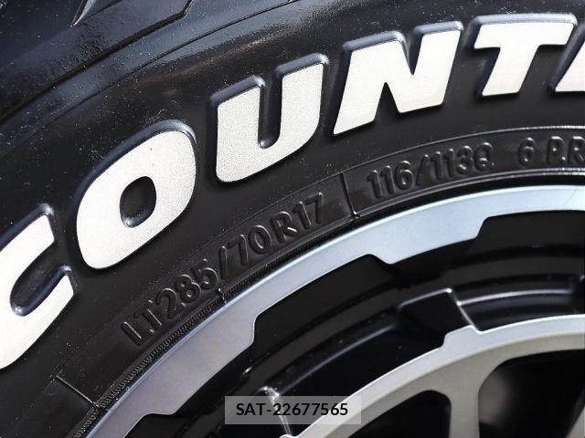 Toyota LAND CRUISER PRADO 2023-01 7617451-13
