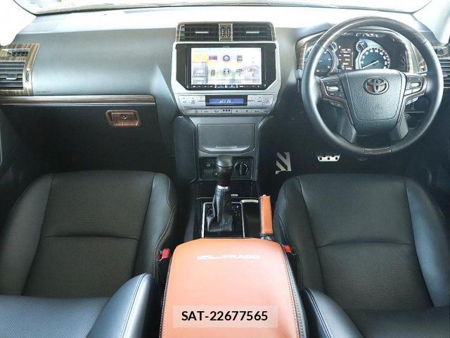 Toyota LAND CRUISER PRADO 2023-01 7617451-2