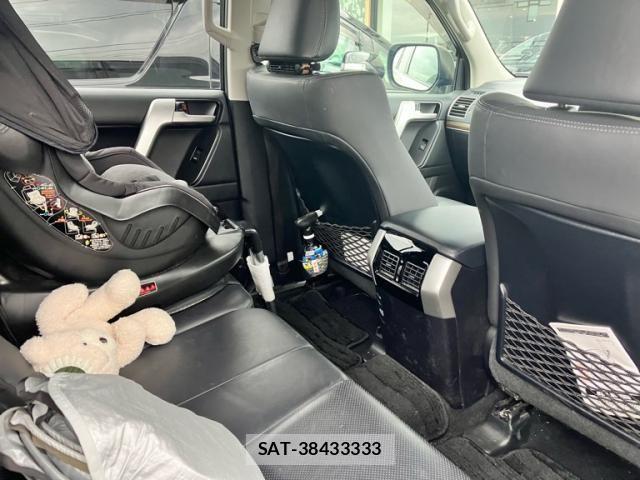 Toyota LAND CRUISER PRADO 2021-07 7617468-10