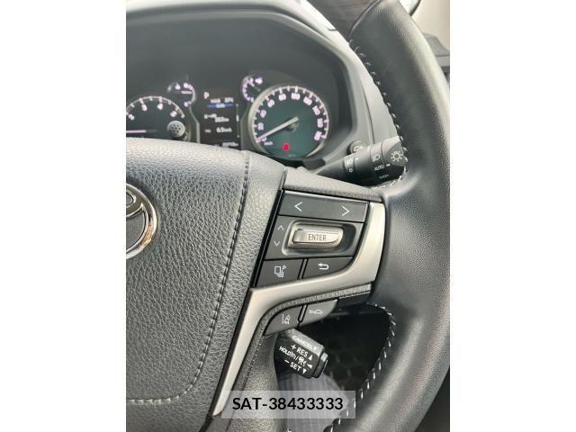 Toyota LAND CRUISER PRADO 2021-07 7617468-17