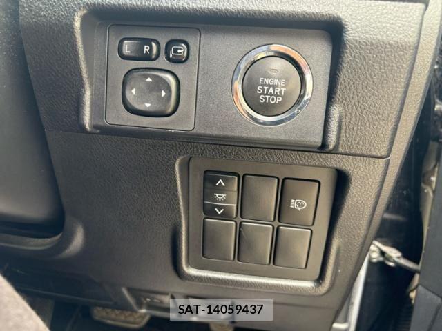 Toyota LAND CRUISER PRADO 2014-01 7617483-17