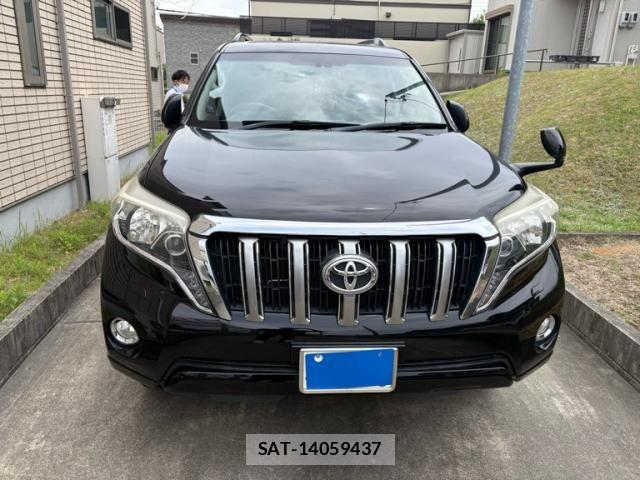 Toyota LAND CRUISER PRADO 2014-01 7617483-2