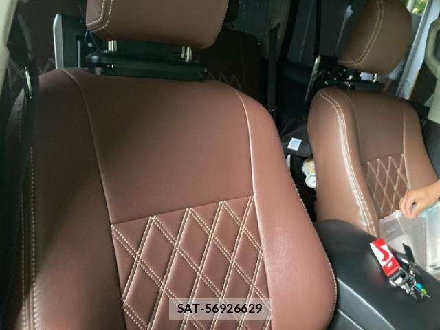 Toyota LAND CRUISER PRADO 2018-05 7617476-9