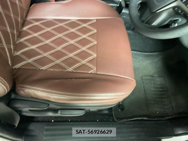 Toyota LAND CRUISER PRADO 2018-05 7617476-10