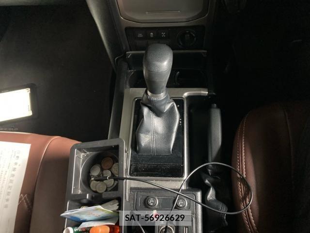 Toyota LAND CRUISER PRADO 2018-05 7617476-17