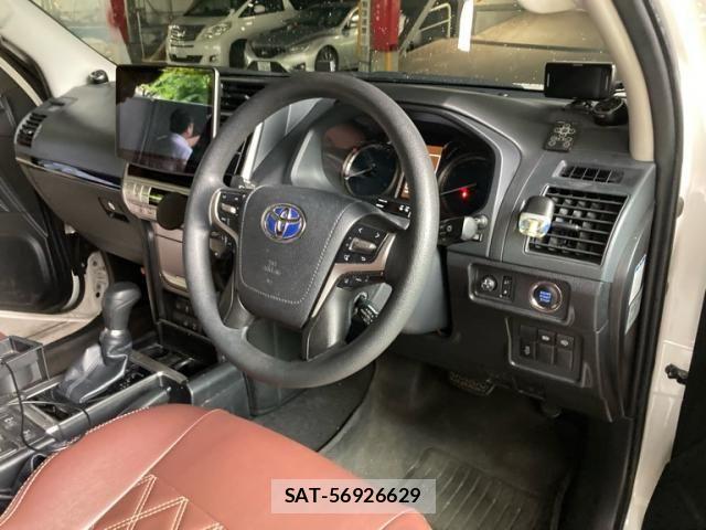 Toyota LAND CRUISER PRADO 2018-05 7617476-8
