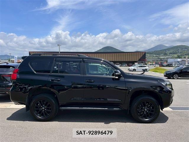 Toyota LAND CRUISER PRADO 2023-07 7617452-9