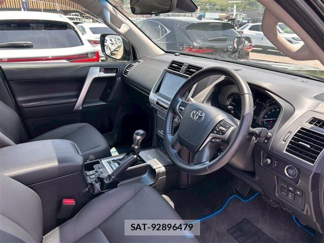 Toyota LAND CRUISER PRADO 2023-07 7617452-12