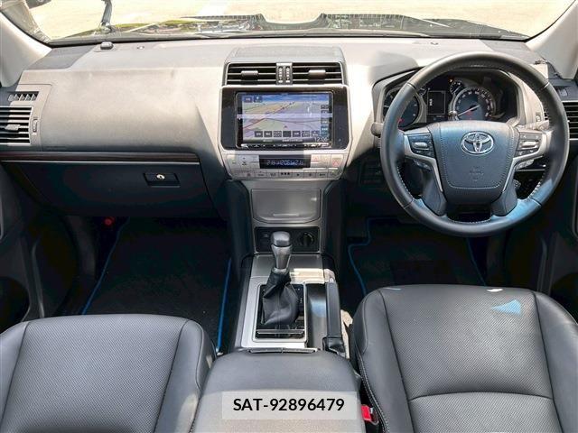 Toyota LAND CRUISER PRADO 2023-07 7617452-13