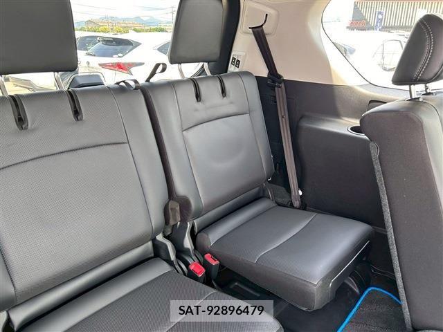 Toyota LAND CRUISER PRADO 2023-07 7617452-15