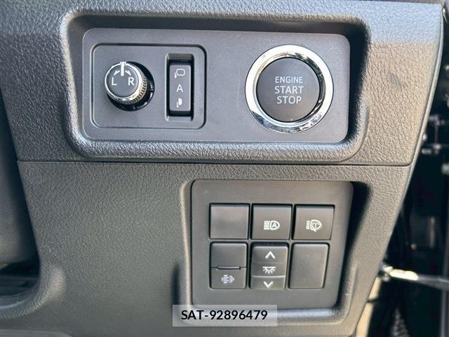 Toyota LAND CRUISER PRADO 2023-07 7617452-25