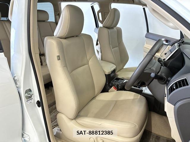 Toyota LAND CRUISER PRADO 2023-08 7617459-9