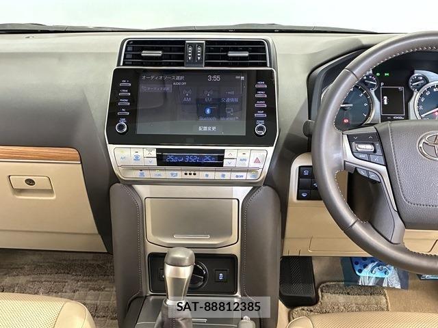 Toyota LAND CRUISER PRADO 2023-08 7617459-23