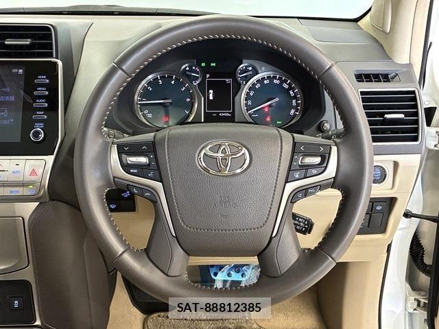 Toyota LAND CRUISER PRADO 2023-08 7617459-24