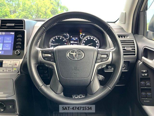 Toyota LAND CRUISER PRADO 2023-06 7617465-10