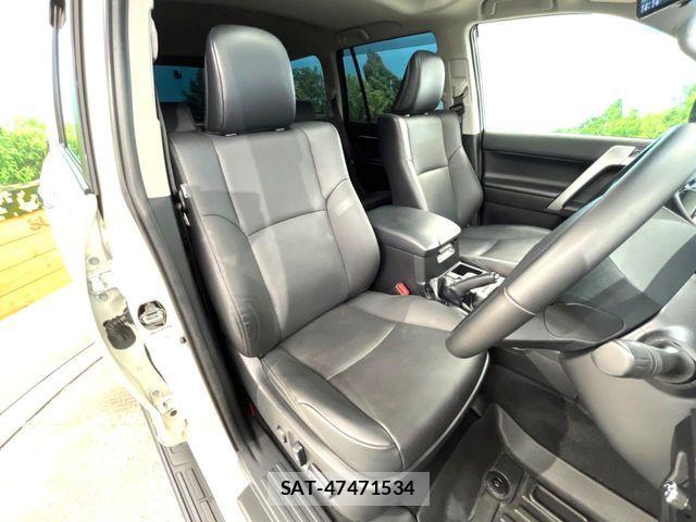 Toyota LAND CRUISER PRADO 2023-06 7617465-7