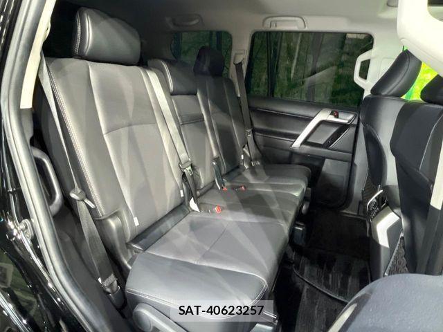 Toyota LAND CRUISER PRADO 2023-08 7617460-9