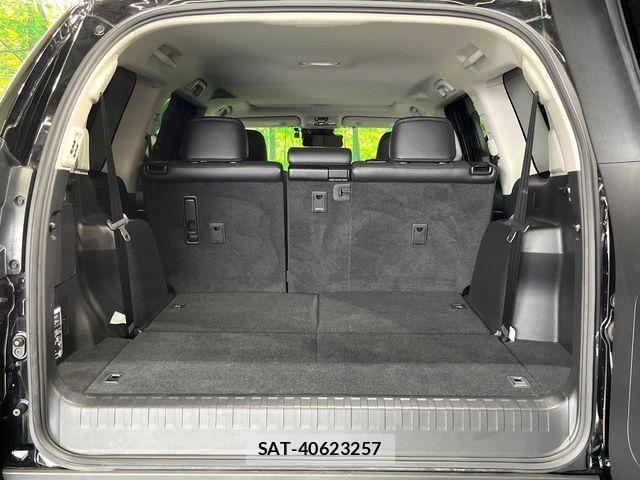 Toyota LAND CRUISER PRADO 2023-08 7617460-11