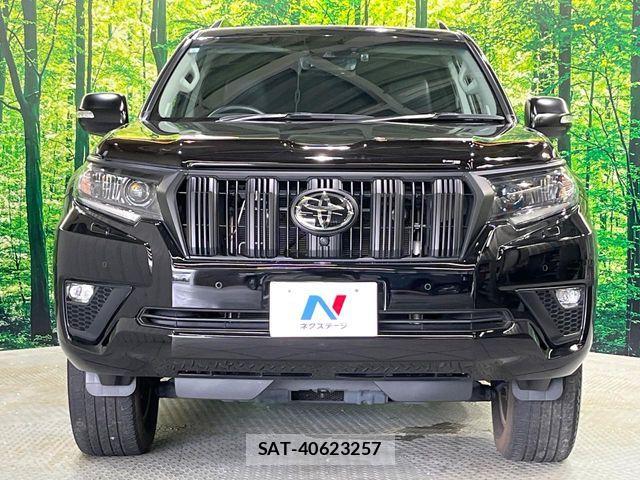 Toyota LAND CRUISER PRADO 2023-08 7617460-14