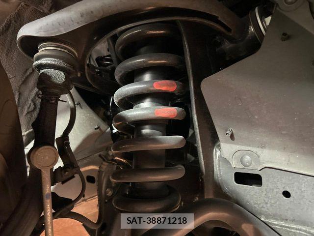Toyota LAND CRUISER PRADO 2023-06 7617461-19