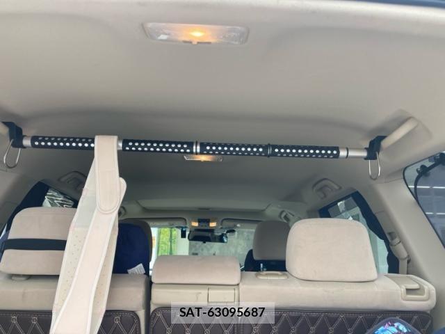 Toyota LAND CRUISER PRADO 2019-04 7617463-20