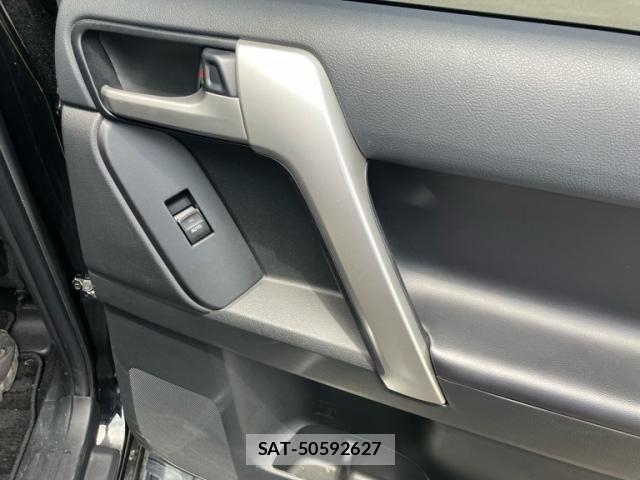 Toyota LAND CRUISER PRADO 2022-11 7617456-11