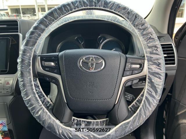 Toyota LAND CRUISER PRADO 2022-11 7617456-15
