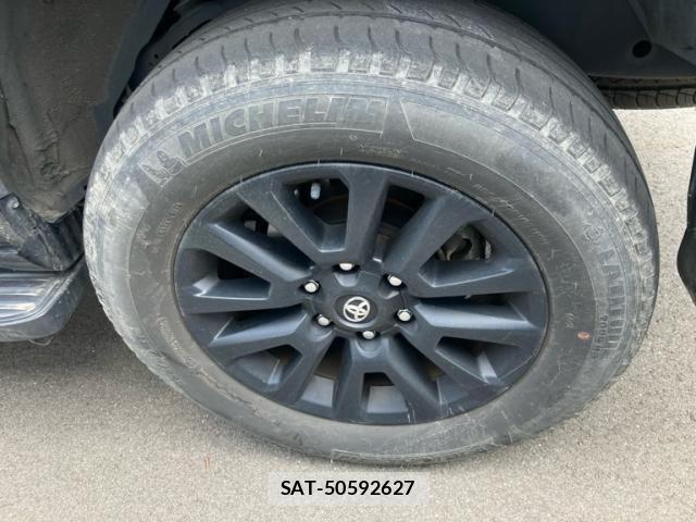 Toyota LAND CRUISER PRADO 2022-11 7617456-26